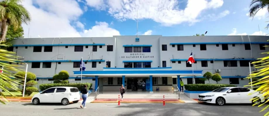 Hospital Salvador Gautier avanza en renovación de infraestructura para mejorar sus servicios