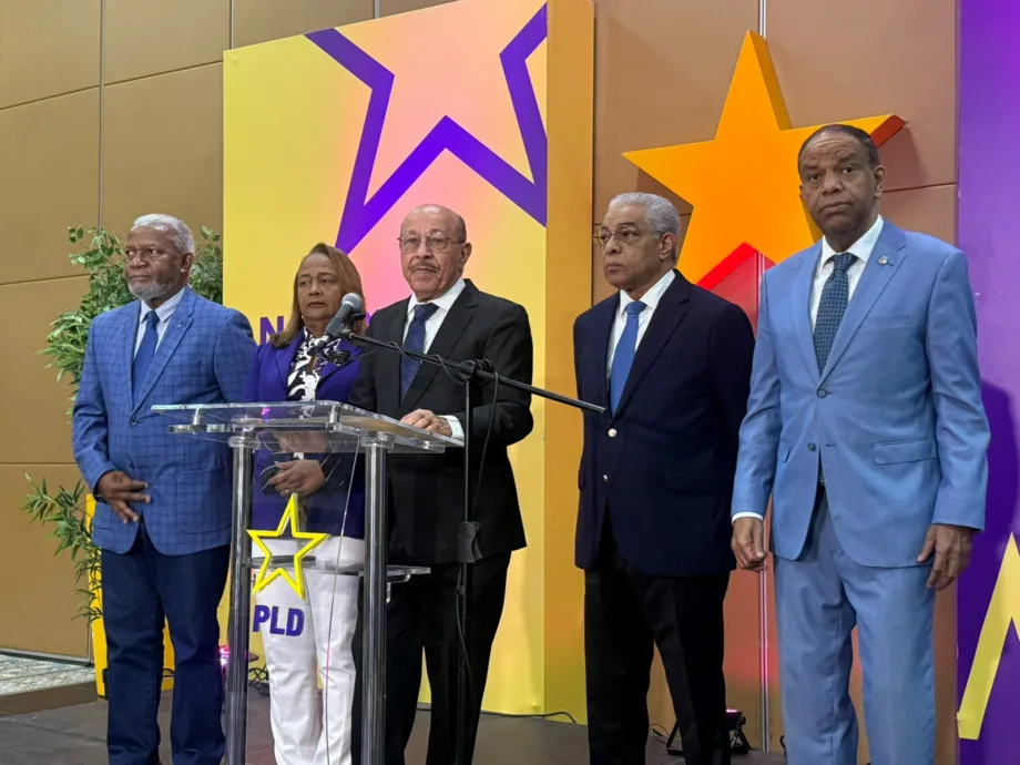 PLD responde al "20 contra 6" de Abinader y cuestiona inversión pública