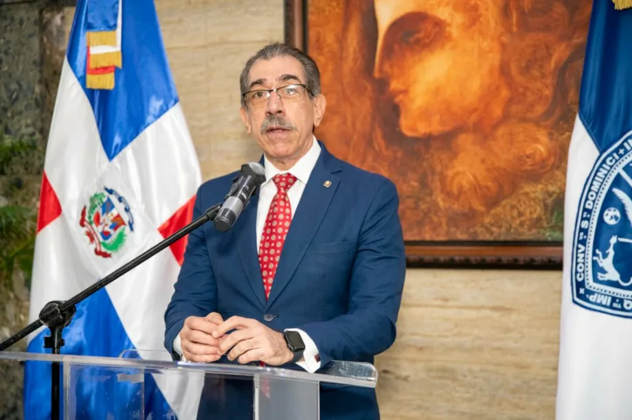 UASD inaugura nuevo ascensor en la Facultad de Ciencias 2026