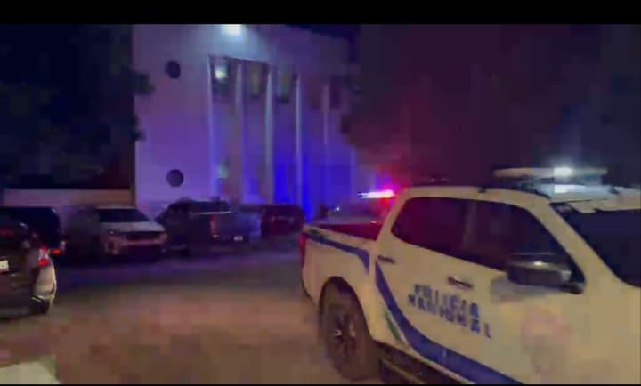 En Montecristi miembros de la Policía Nacional al mando del coronel Jorge Rodríguez realizan operativos preventivos para contrarrestar la delincuencia y garantizar la seguridad ciudadana