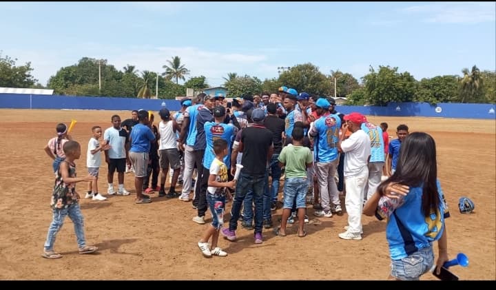 Montecristi y Palo Verde ganan partido de béisbol en torneo dedicado a Antulio Martínez, donde se disputa la copa senador Bernardo Alemán Rodríguez