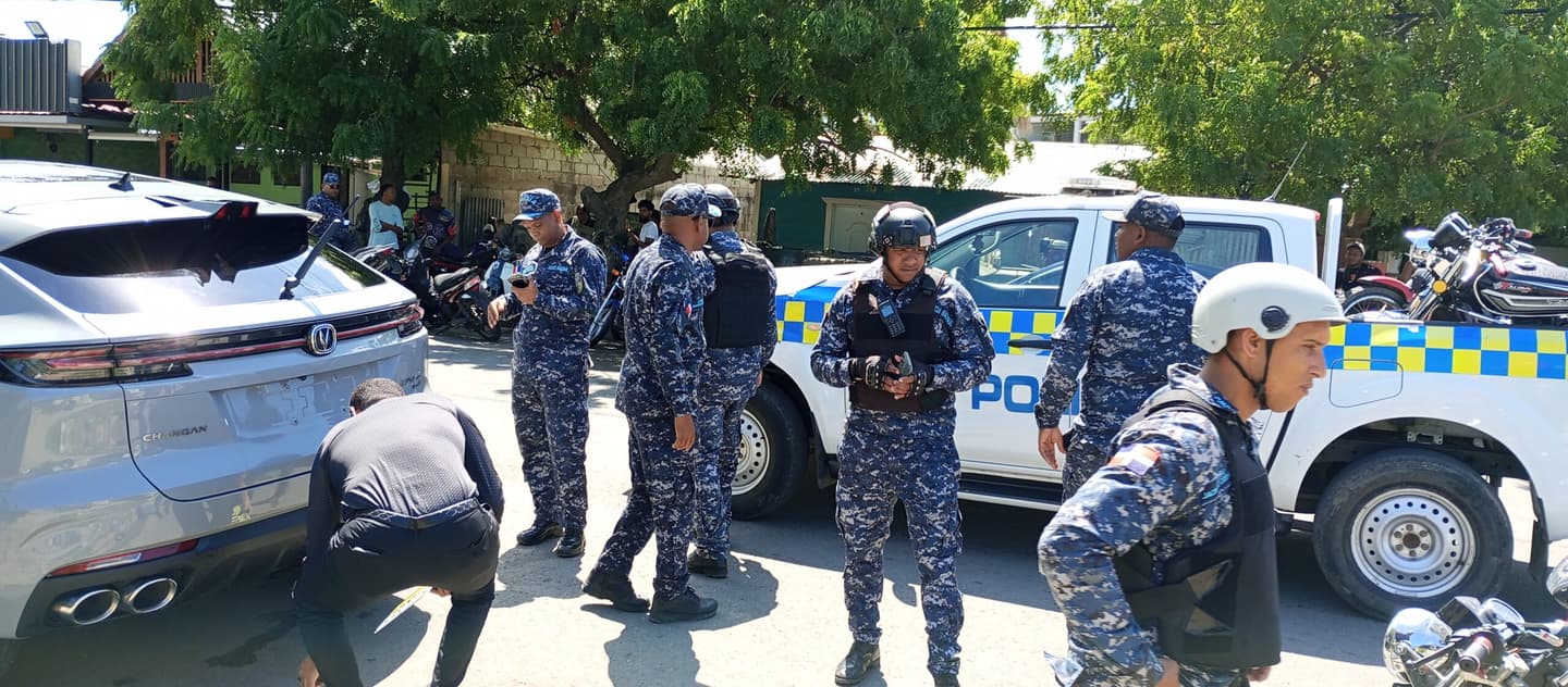 En Montecristi coronel Jorge Rodríguez encabeza operativo preventivo para prevenir hechos delictivos