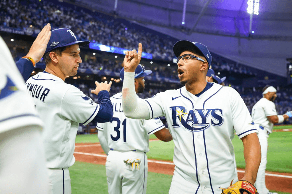 Dodgers de Los Ángeles y Tampa Bay avanzaron a la Series de Campeonato MLB