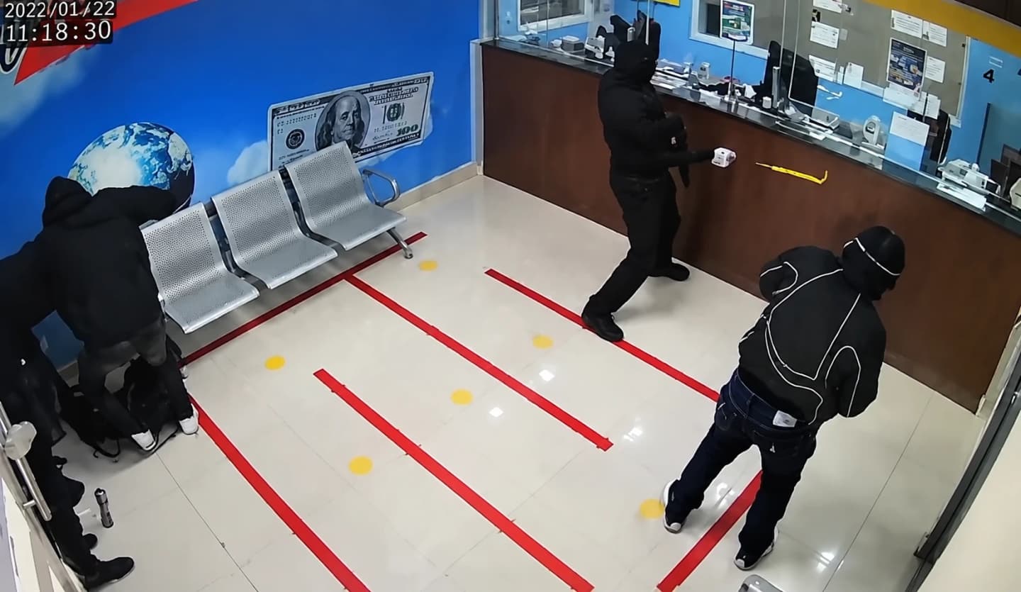 Policía reporta avances tras intento de asalto en Azua