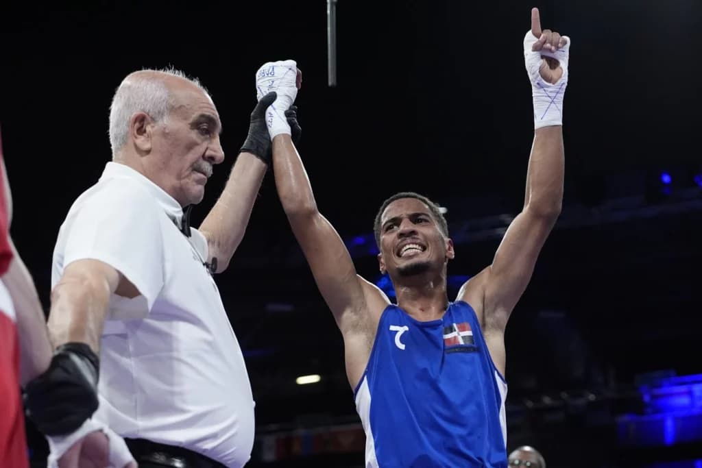 Yunior Alcántara asegura bronce en Mundial de Boxeo en Astaná, Kazajstán