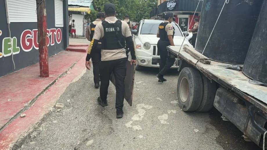 DNCD desmantela puntos de drogas en Azua y apresa a 11 personas
