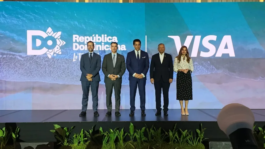 MITUR y Visa fortalecen alianza para promover el turismo dominicano